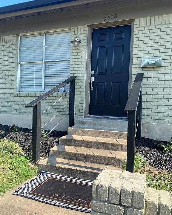 1st image of 3408 Dolphin Dr #A