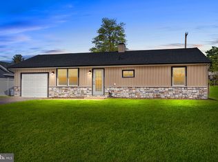 707 Beaumont Rd, Fairless Hills, PA 19030