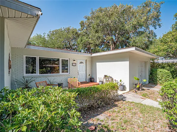 796 Banyan Rd, Vero Beach, FL 32963