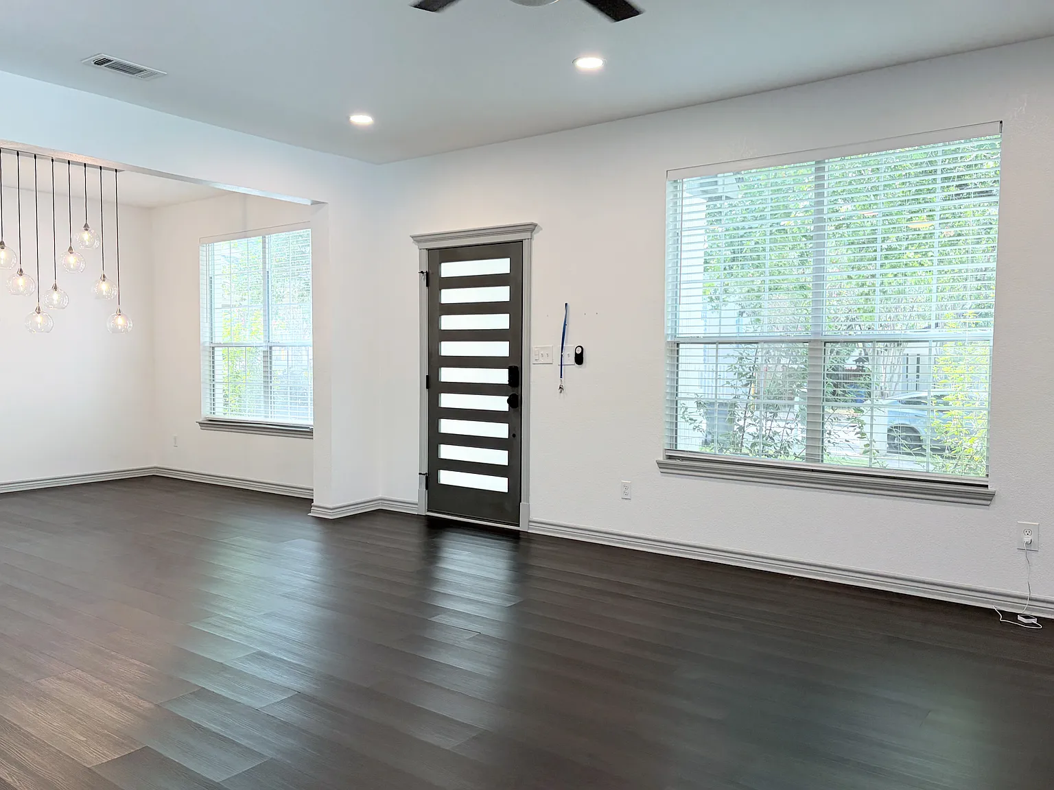 3 bed, 1611 sqft, $2,650 — Photo 4
