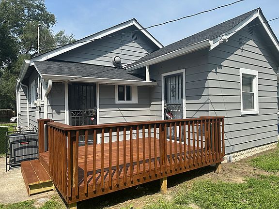 5th image of 1215 N Warman Ave