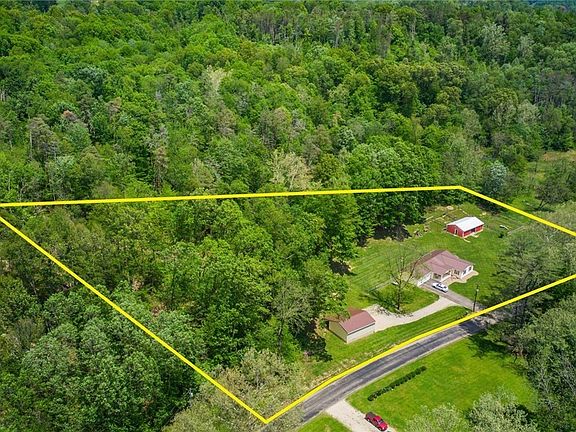 2nd image of 385 Irish Ridge Rd