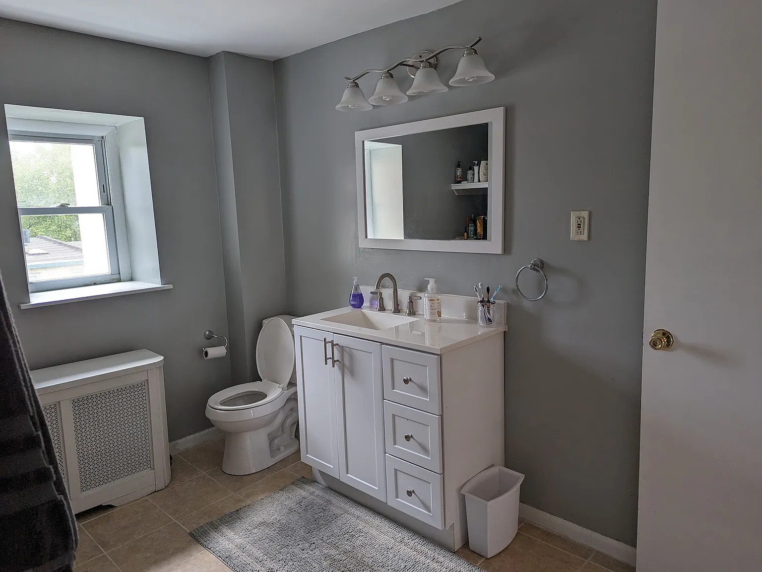 3 bed, 2.5 bath, 1800 sqft, $715 — Photo 3