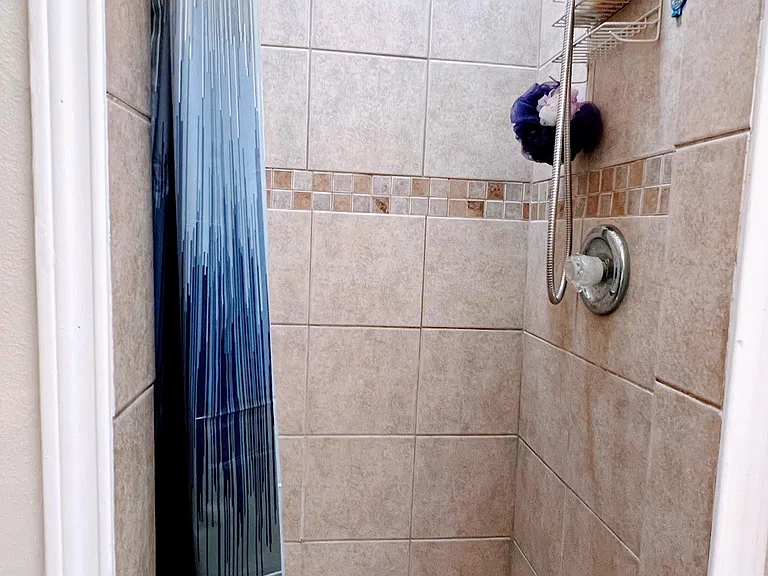 1335 Jewett St #2 — Photo 14