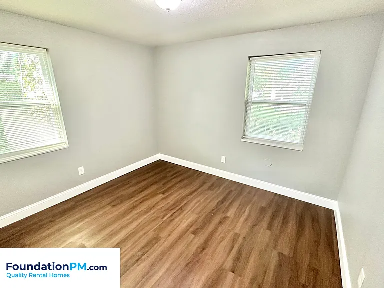 1165 Krayer St #4 — Photo 5