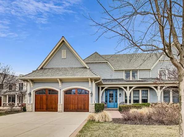 1770 Westbridge Cir, Lake Forest, IL 60045