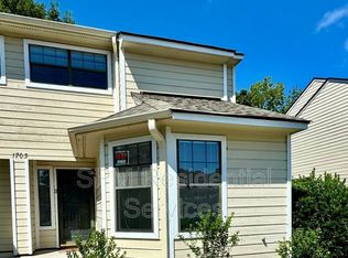 1703 S 41st St, Wilmington, NC 28403