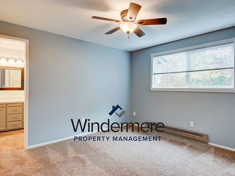 890 NW Haslo Pl — Photo 14