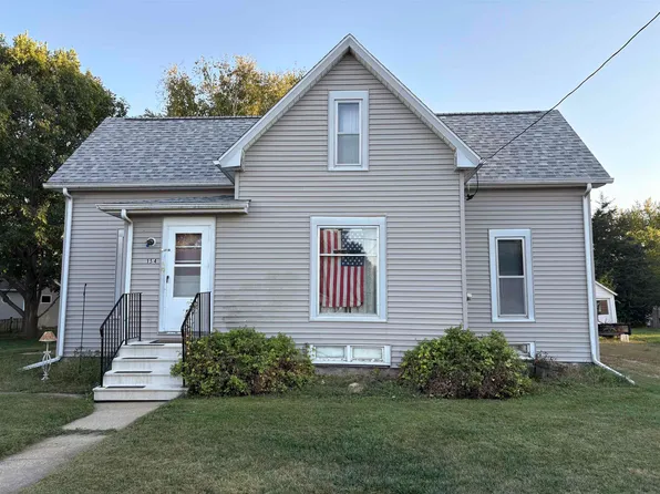 154 Hawley St, Jesup, IA 50648