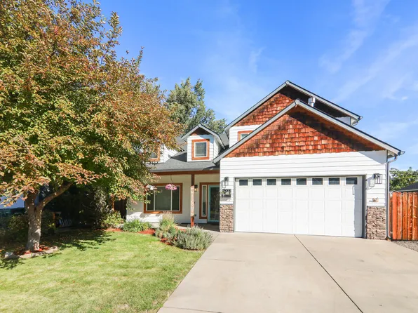 5207 Villa Dr, Klamath Falls, OR 97603