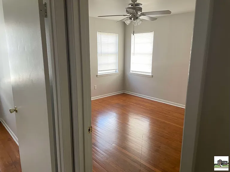 1005 Phil Ave — Photo 6
