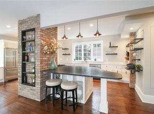 25 Hutchinson Ave, Scarsdale, NY 10583