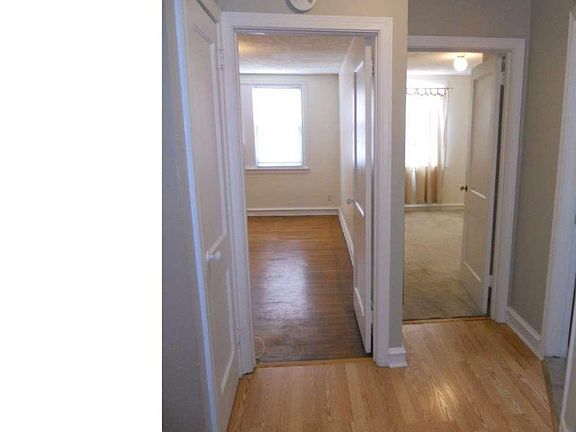 3rd image of 3323 Indian Queen Ln