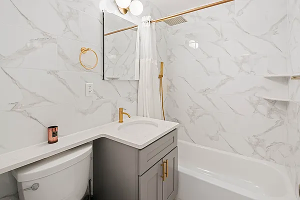 Sold by Keller Williams Realty Gold Coast | media 9