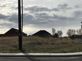 Falcon Ct, Boardman, OR 97818