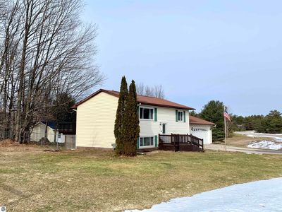7404 Scotchwood Ln, Grawn, MI, 49637
