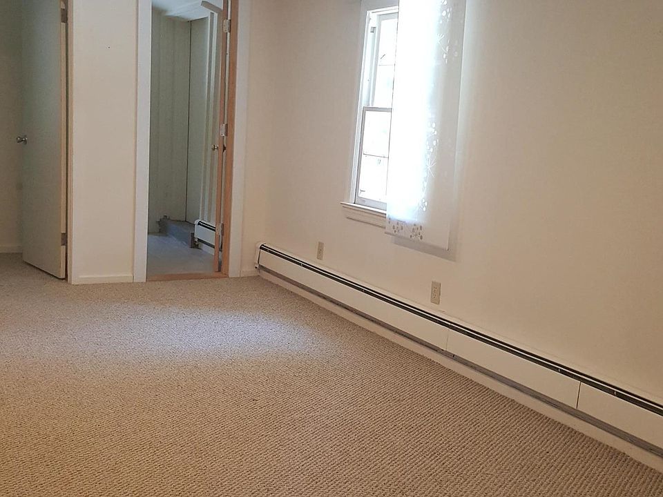 2nd image of 200 Danbury Rd Ste 6