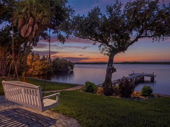 2805 GULF CITY ROAD, RUSKIN, FL 33570