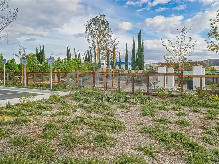 21885 Propello Dr — Photo 25