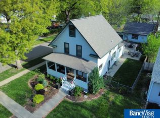 5402 Greenwood St, Lincoln, NE 68504