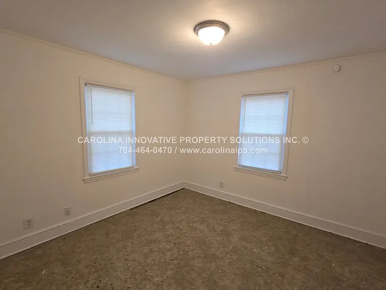 2711 Beech Nut Rd — Photo 15
