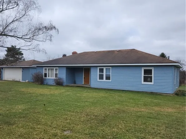 19192 Munn Rd, Chagrin Falls, OH 44023