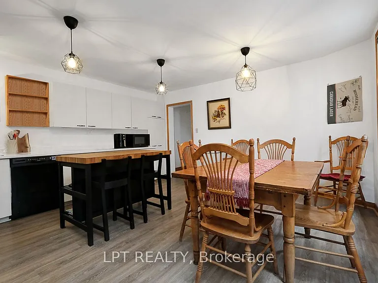 88 Norman St — Photo 13