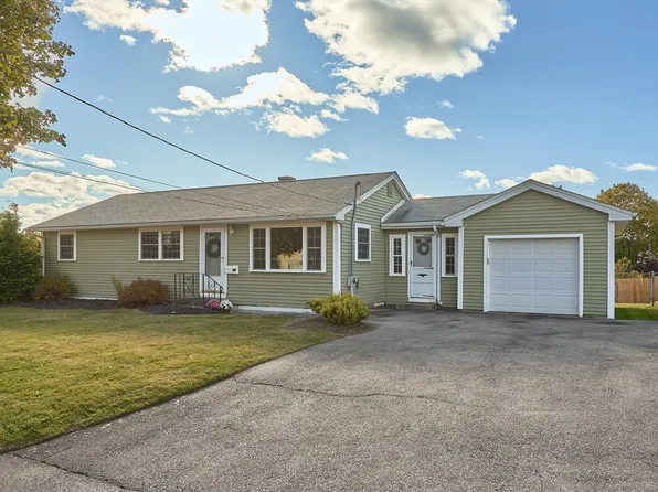 26 Ebenezer St, Worcester, MA 01604