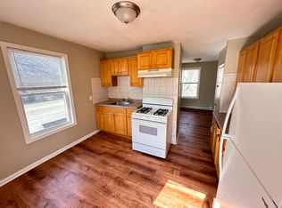 40 Hurd St #2, Melrose, MA 02176