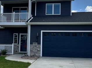 205 Mockingbird Ln, Warsaw, IN 46580