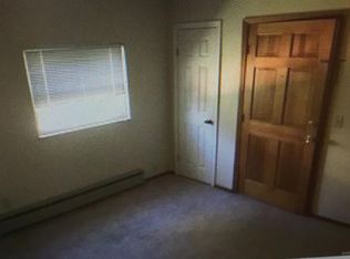 405 E 8th St APT 3, Washington, MO 63090