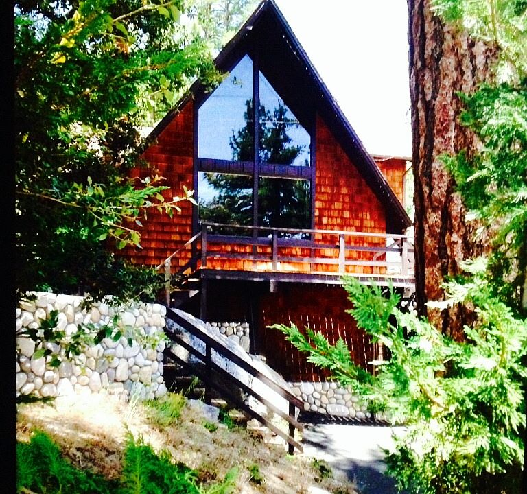 1st image of 55240 Pine Crest Ave