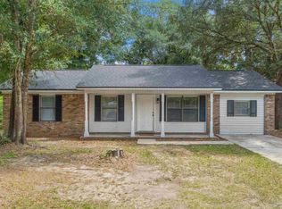 6549 Sinclair St, Milton, FL 32570