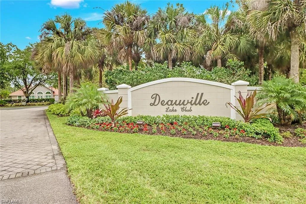 2 bed, 2.0 bath, 1209 sqft, $3,900 — Photo 2