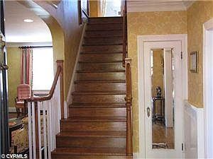 2nd image of 4007 W Franklin St