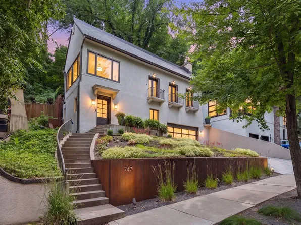 747 Kenwood Pkwy, Minneapolis, MN 55403