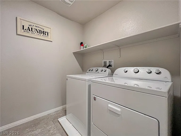385 Canyon Mist Ct — Photo 27