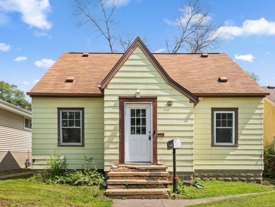 409 8th Ave S, South Saint Paul, MN 55075