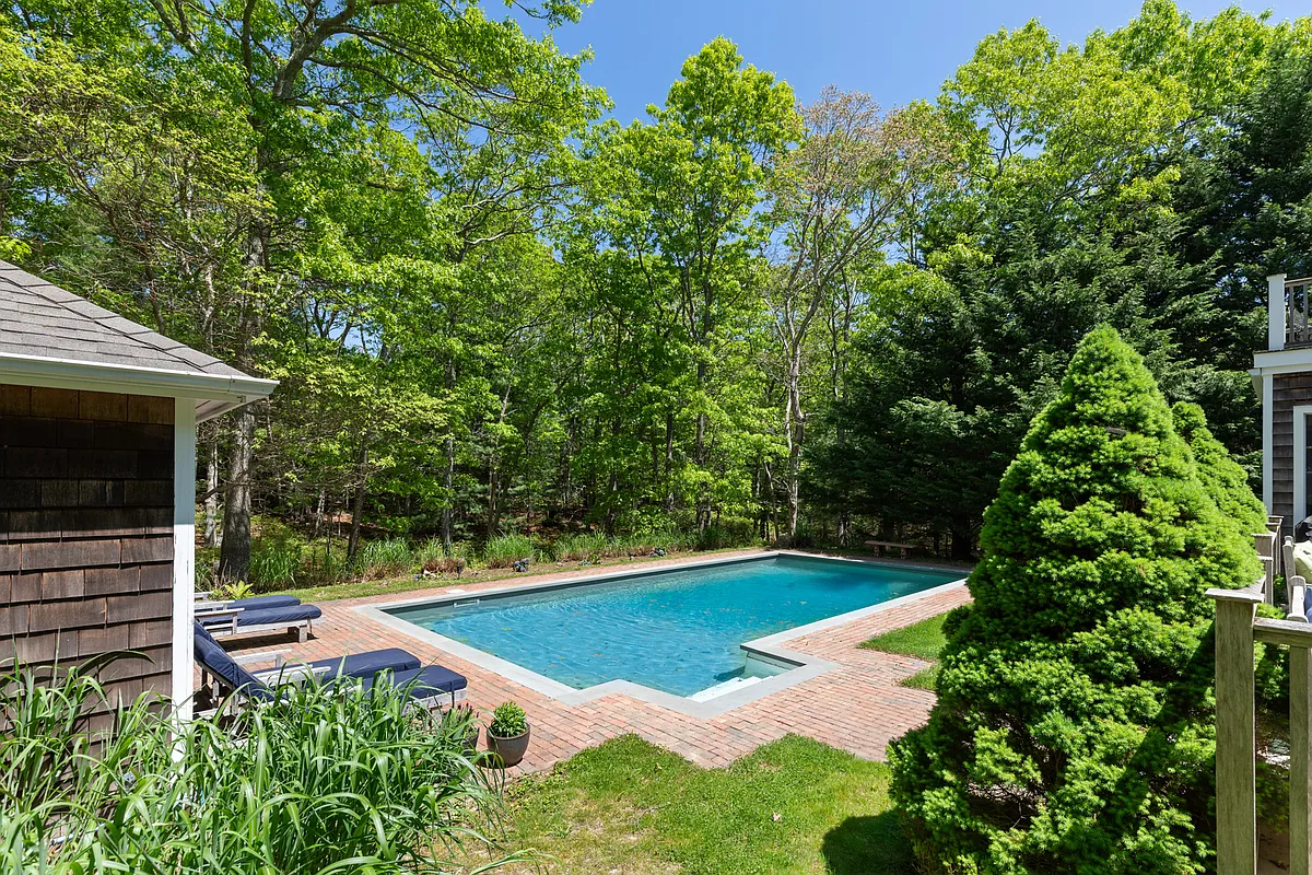 Building Photo - 3 Hollow Tree Ln