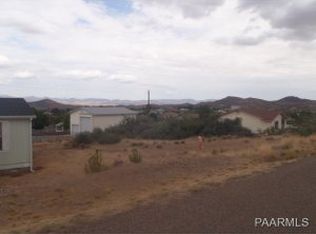 20016 E Hereford Dr, Mayer, AZ 86333