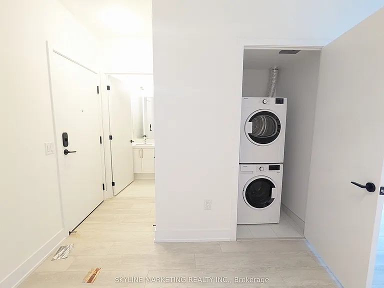 2450 Old Bronte Rd #524 — Photo 6