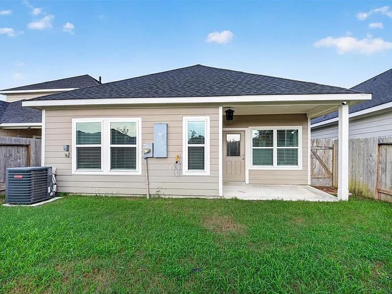 9254 Sea Garden St — Photo 35