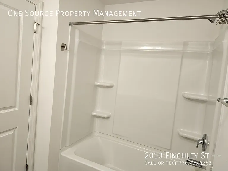 2010 Finchley St #- — Photo 12