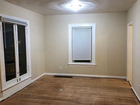 5th image of 1700 Park St #2