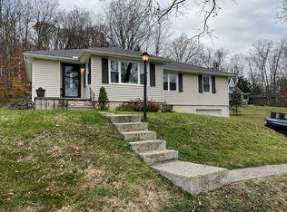 48 Mount View Ave, Warsaw, NY 14569