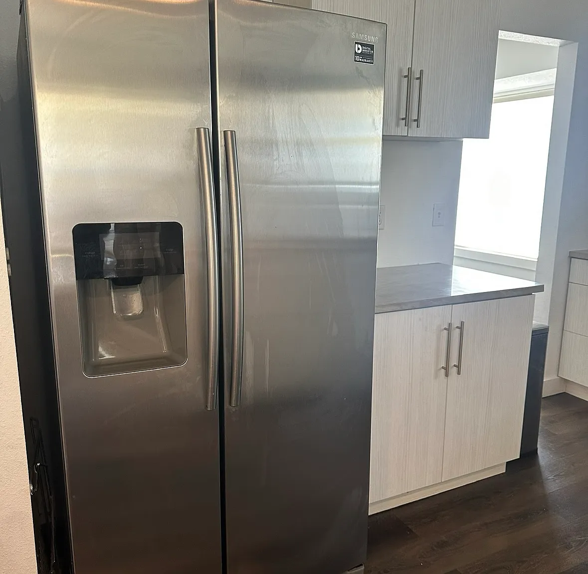 4 bed, 2187 sqft, $2,600 — Photo 4