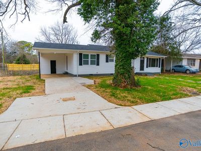 813 Meadow Dr NW, Huntsville, AL, 35816