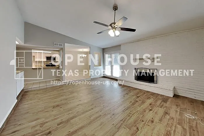 5423 Lansingford Trl — Photo 3