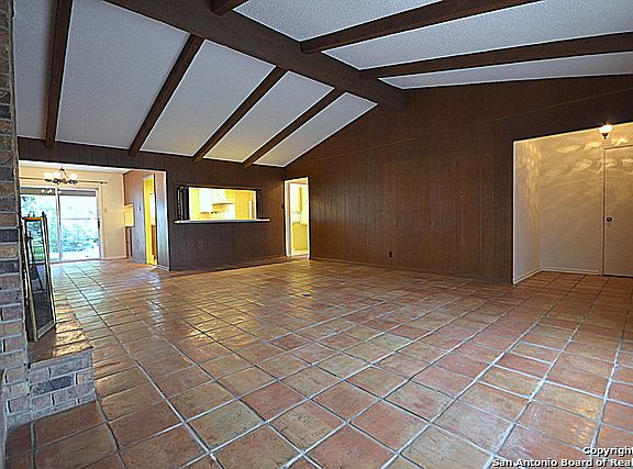5th image of 602 Candleglo Dr