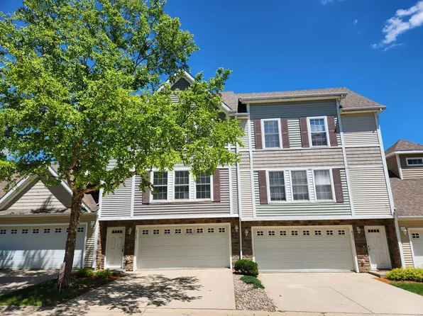 4319 153rd St, Urbandale, IA 50323